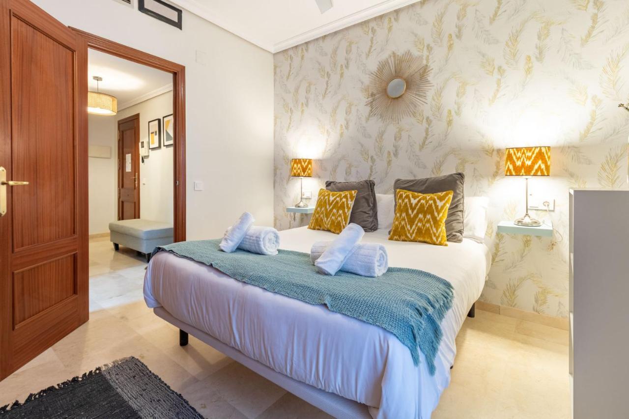 شقة San Jacinto Triana Deluxe By Valcambre إشبيلية المظهر الخارجي الصورة