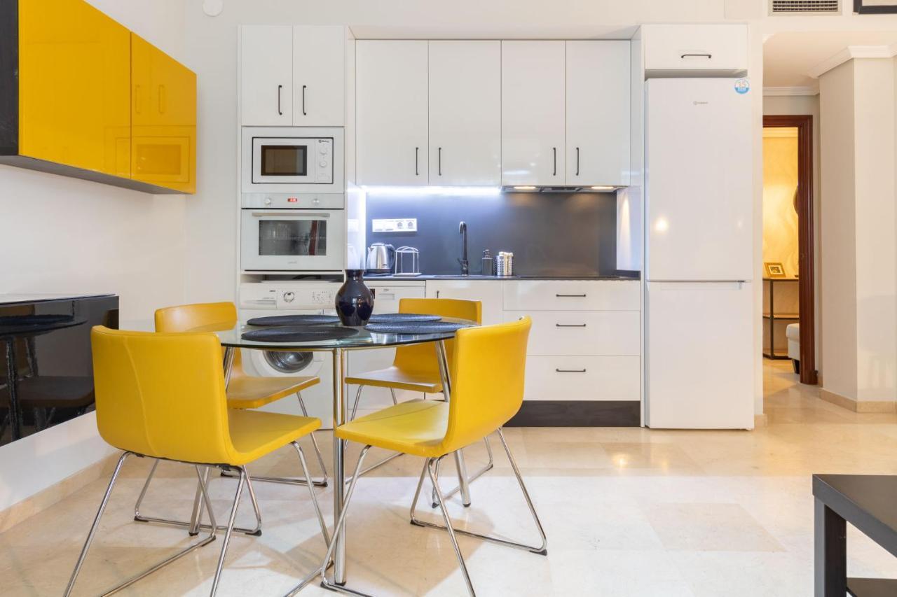 شقة San Jacinto Triana Deluxe By Valcambre إشبيلية المظهر الخارجي الصورة